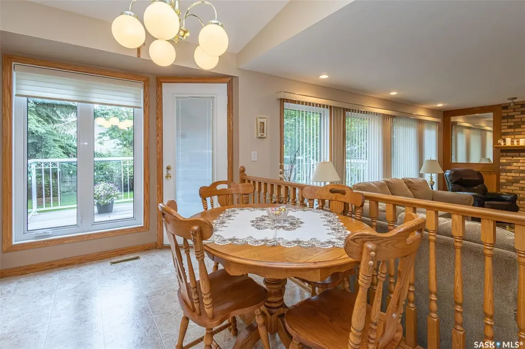 506 Forsyth Crescent Saskatoon SK S7N 4H8
