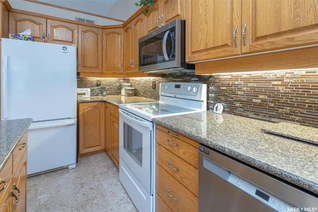 506 Forsyth Crescent Saskatoon SK S7N 4H8