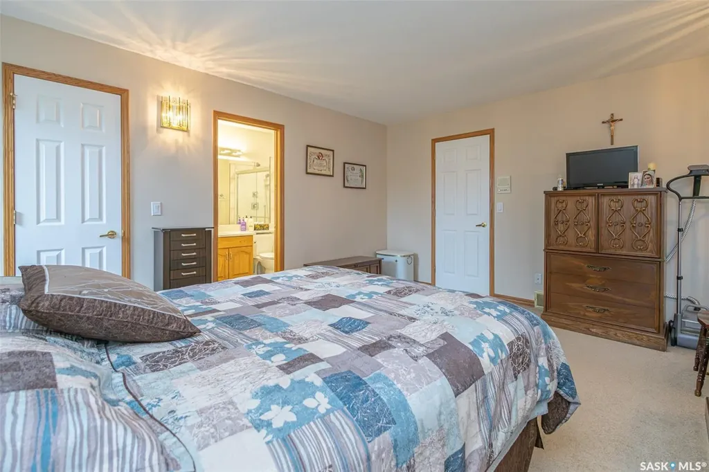 506 Forsyth Crescent Saskatoon SK S7N 4H8