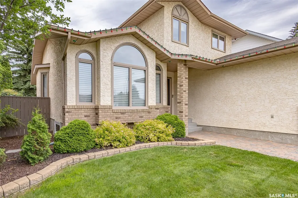 506 Forsyth Crescent Saskatoon SK S7N 4H8