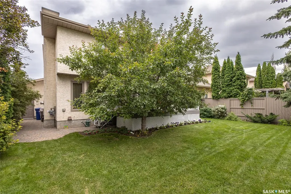 506 Forsyth Crescent Saskatoon SK S7N 4H8
