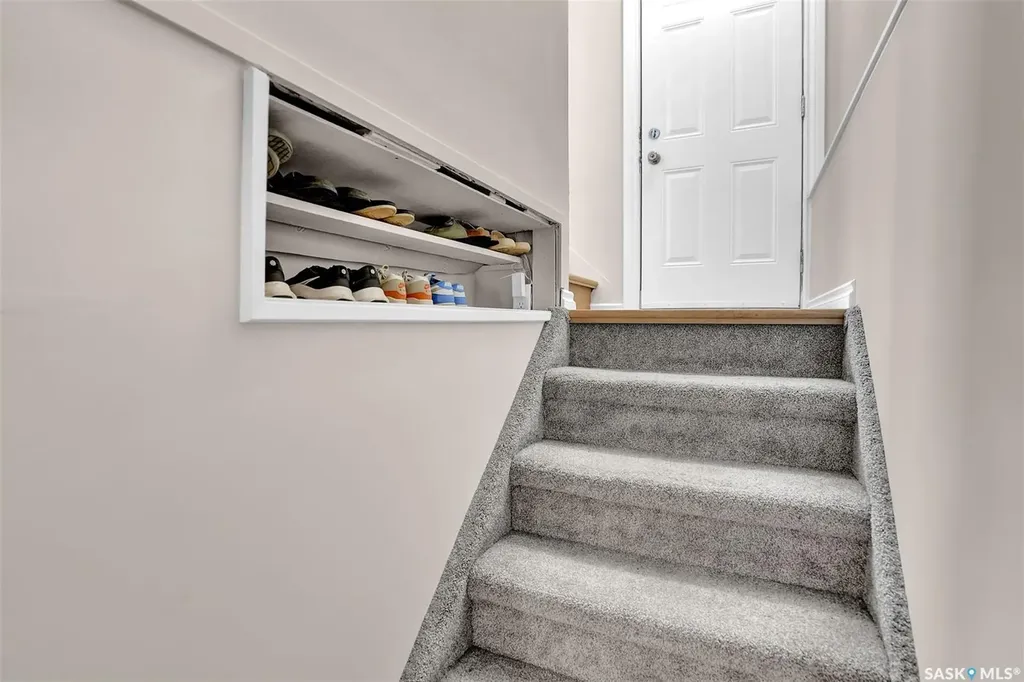 961 Garry Street Regina SK S4T 5R1