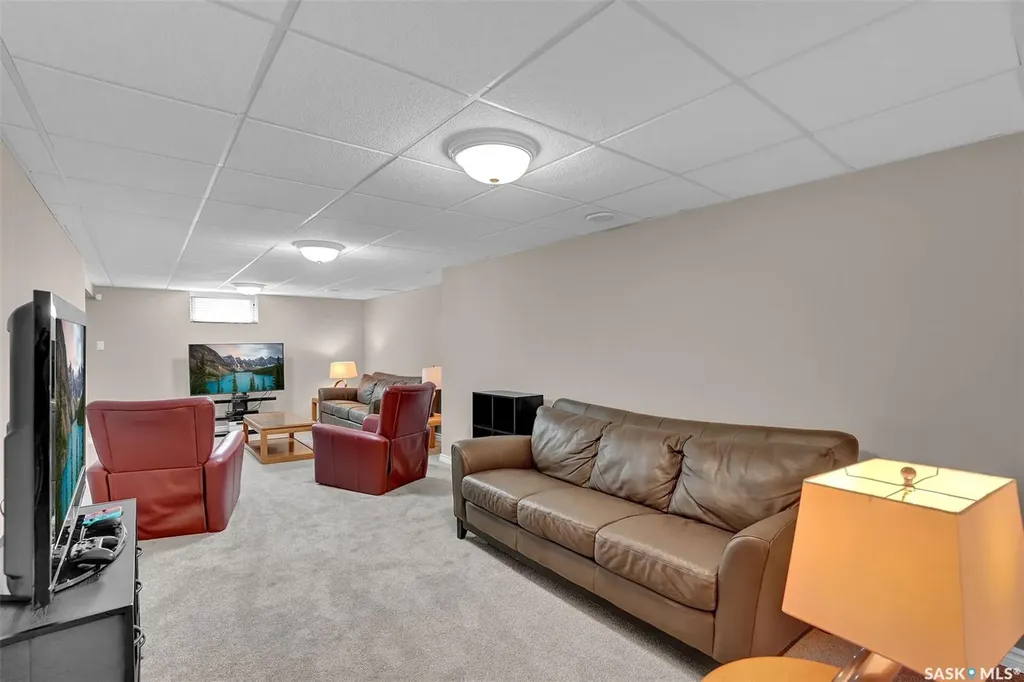961 Garry Street Regina SK S4T 5R1