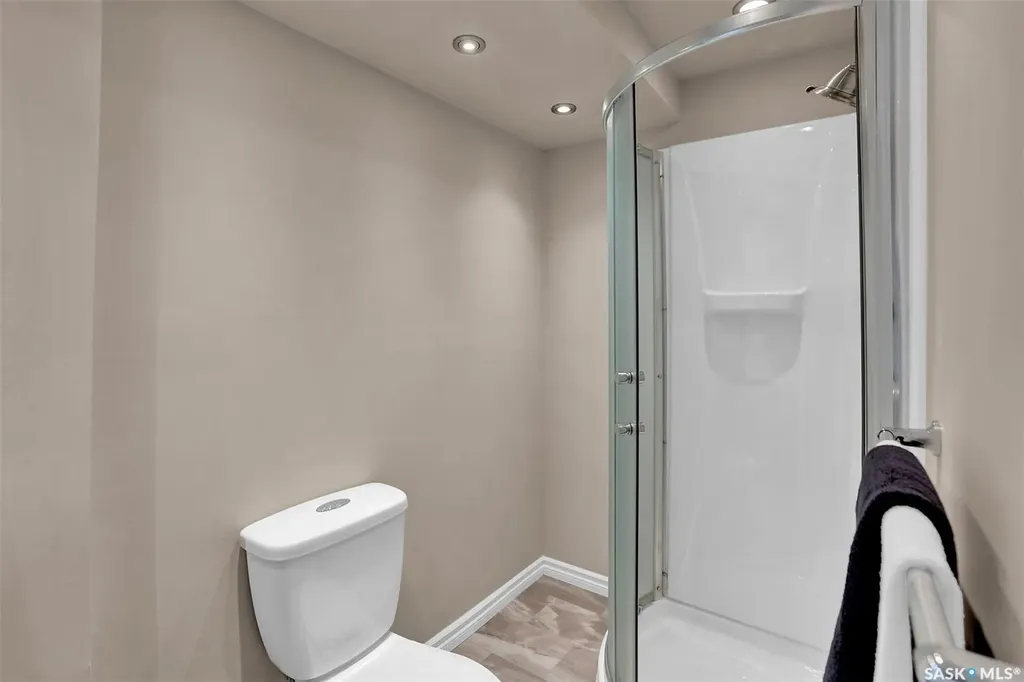 961 Garry Street Regina SK S4T 5R1