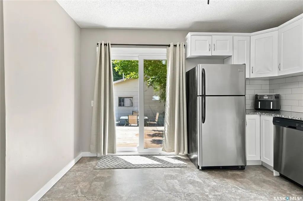 1116 Ewart Avenue Saskatoon SK S7H 2K3