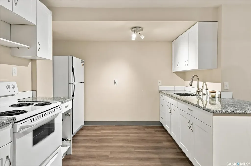 1116 Ewart Avenue Saskatoon SK S7H 2K3