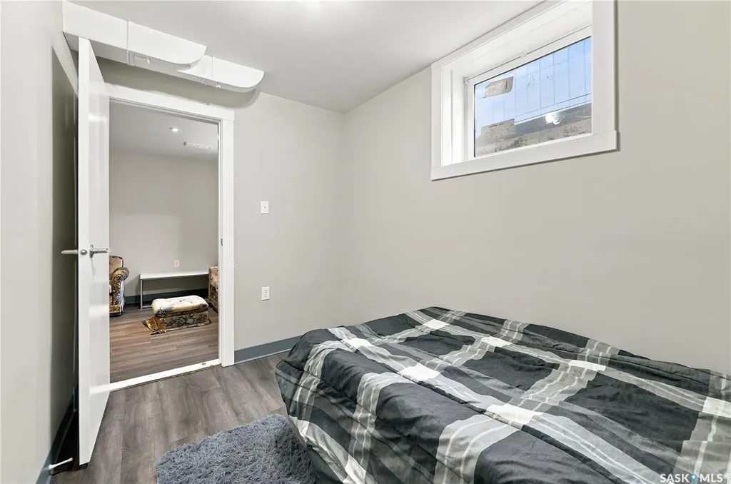 1116 Ewart Avenue Saskatoon SK S7H 2K3
