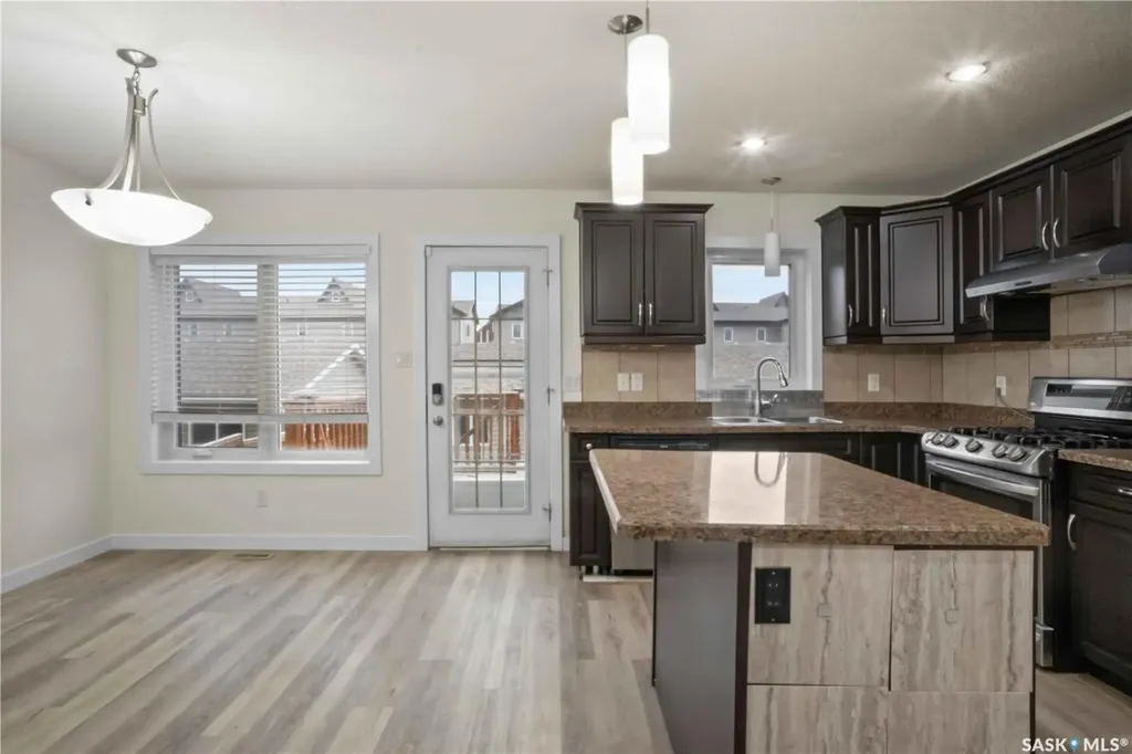 5405 Jim Cairns Boulevard Regina SK S4W 0G1