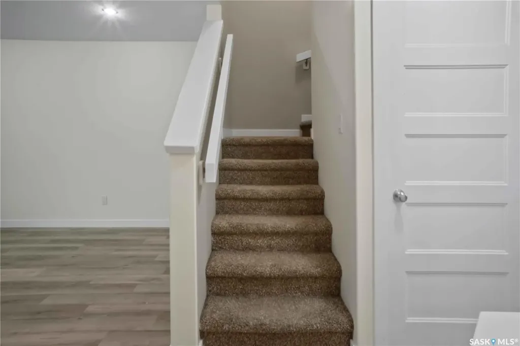 5405 Jim Cairns Boulevard Regina SK S4W 0G1