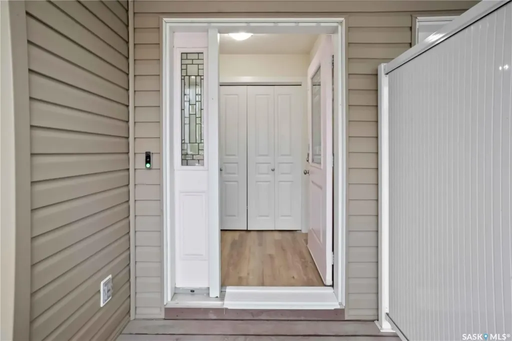 5405 Jim Cairns Boulevard Regina SK S4W 0G1