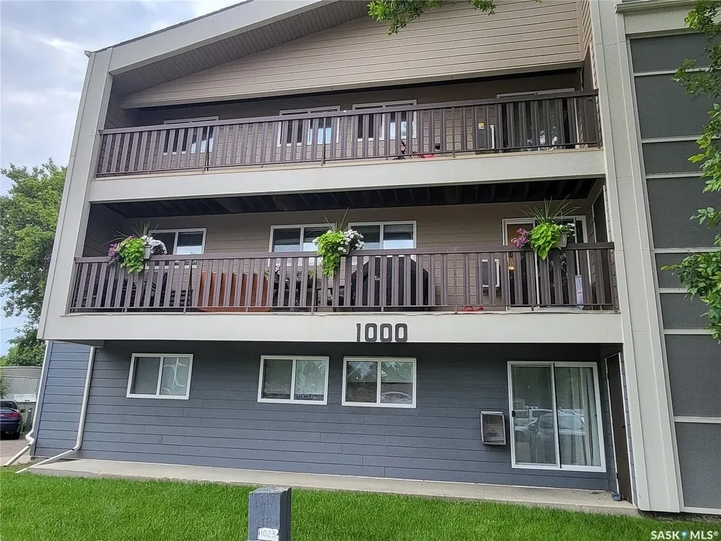 425 115th Street E Saskatoon SK S7N 2E5
