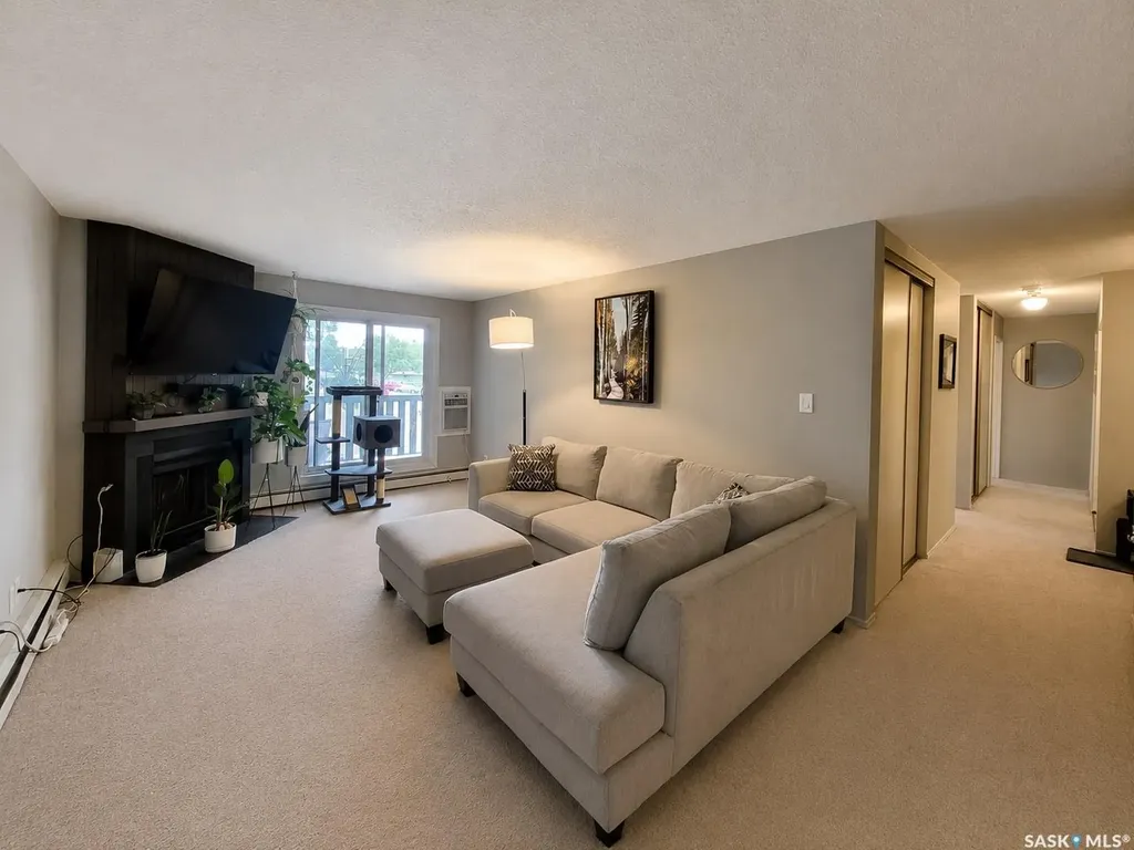 425 115th Street E Saskatoon SK S7N 2E5