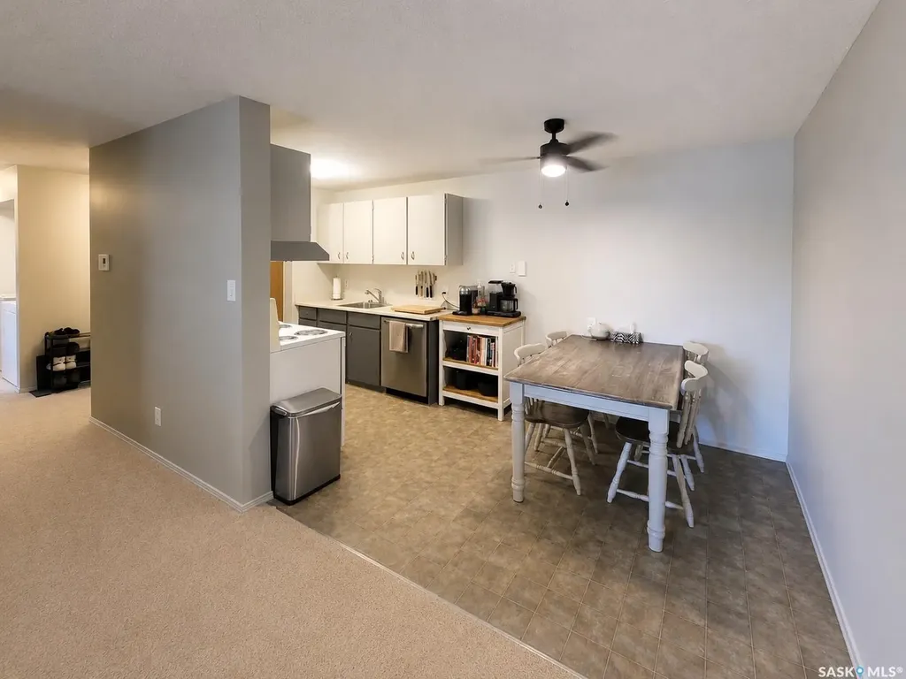 425 115th Street E Saskatoon SK S7N 2E5