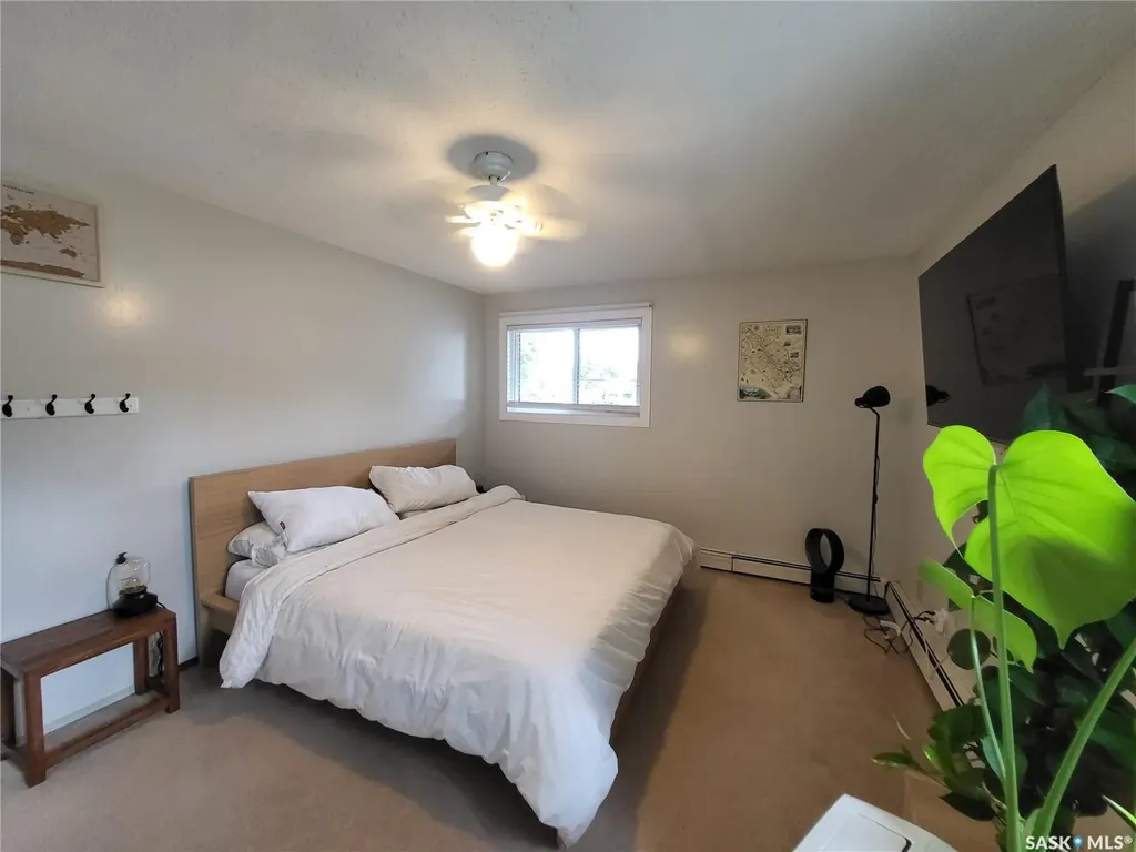 425 115th Street E Saskatoon SK S7N 2E5