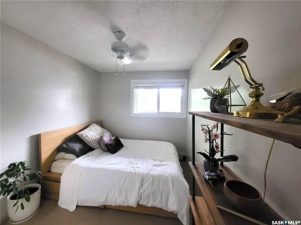 425 115th Street E Saskatoon SK S7N 2E5