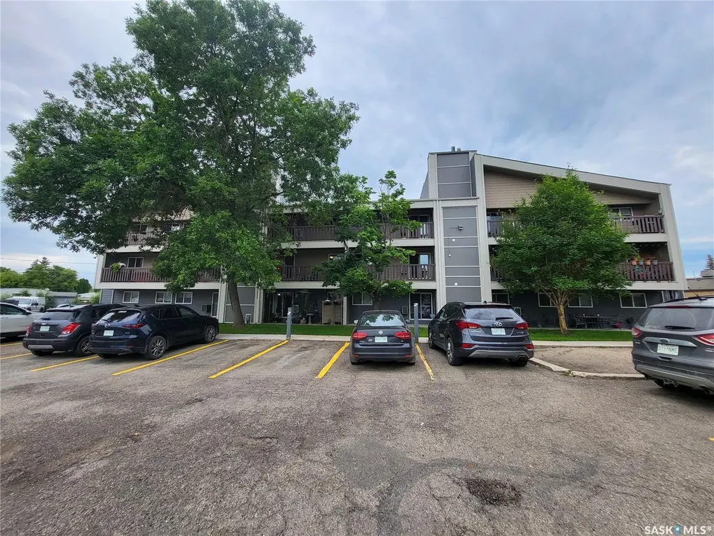 425 115th Street E Saskatoon SK S7N 2E5
