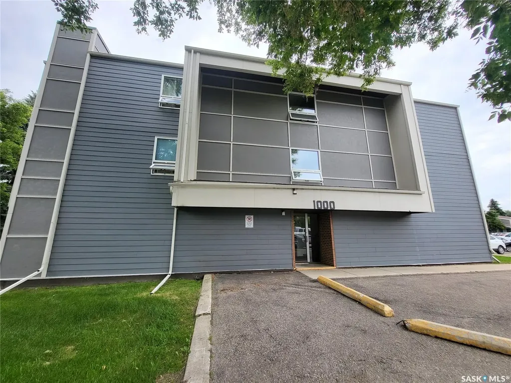 425 115th Street E Saskatoon SK S7N 2E5