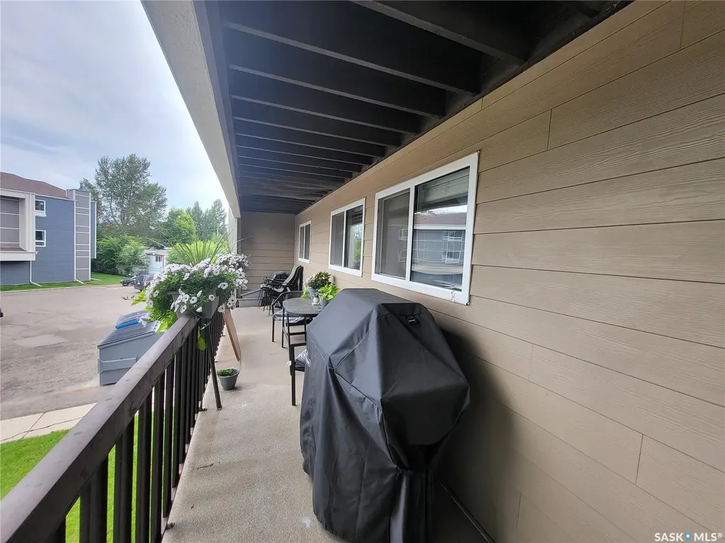425 115th Street E Saskatoon SK S7N 2E5