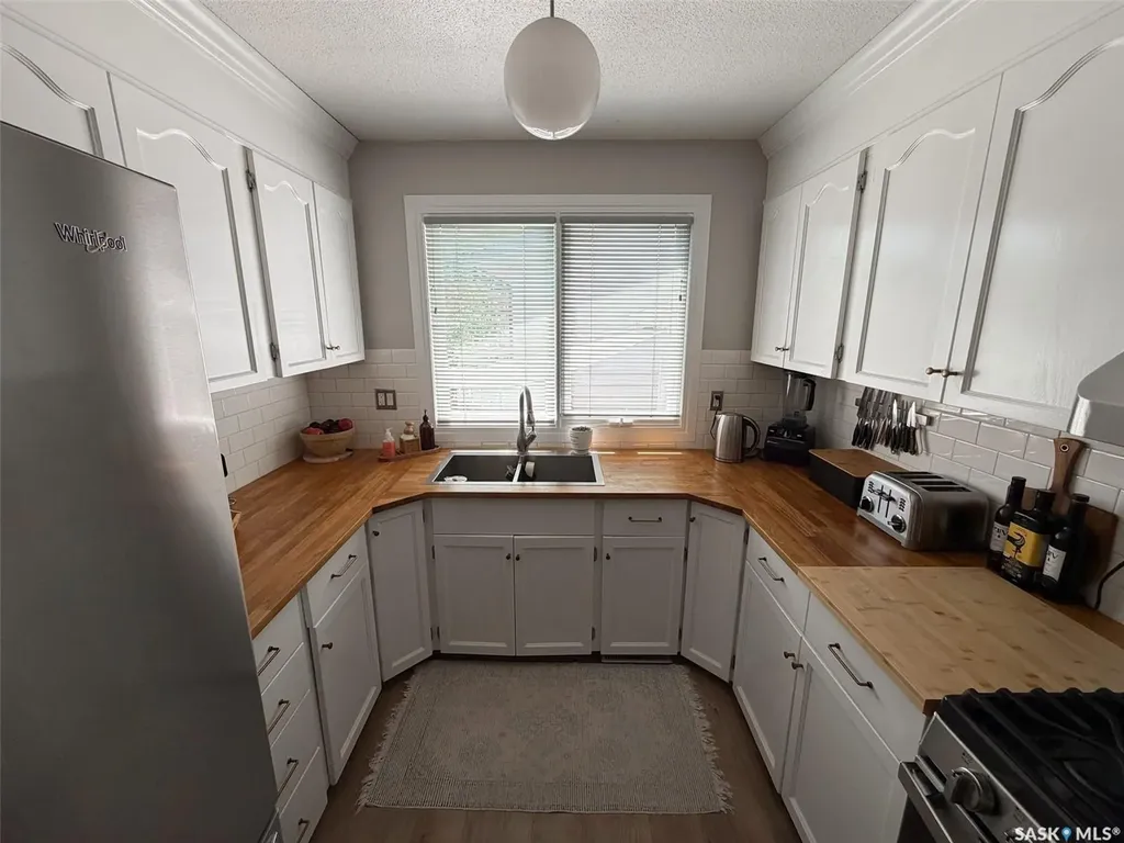 386 4th Street E Shaunavon SK S0N 2M0