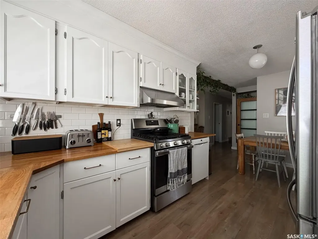 386 4th Street E Shaunavon SK S0N 2M0