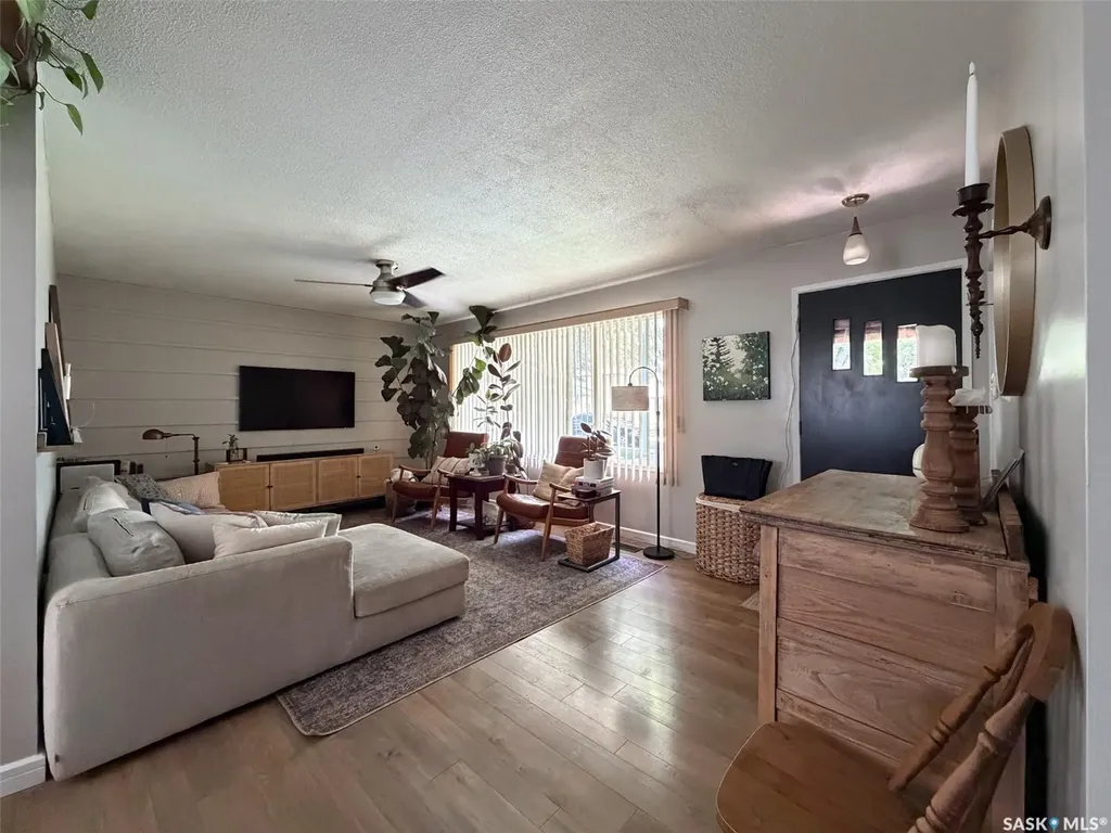 386 4th Street E Shaunavon SK S0N 2M0