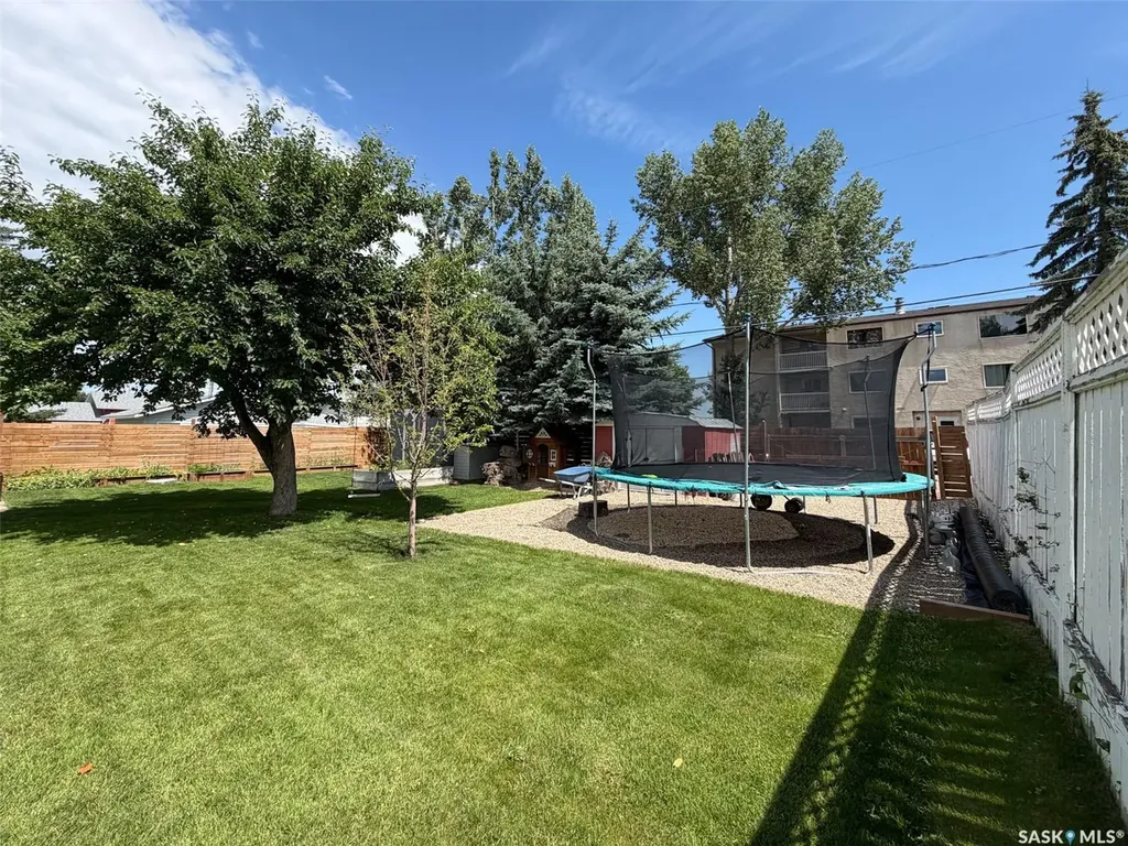 386 4th Street E Shaunavon SK S0N 2M0