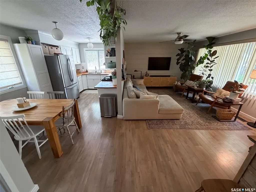 386 4th Street E Shaunavon SK S0N 2M0