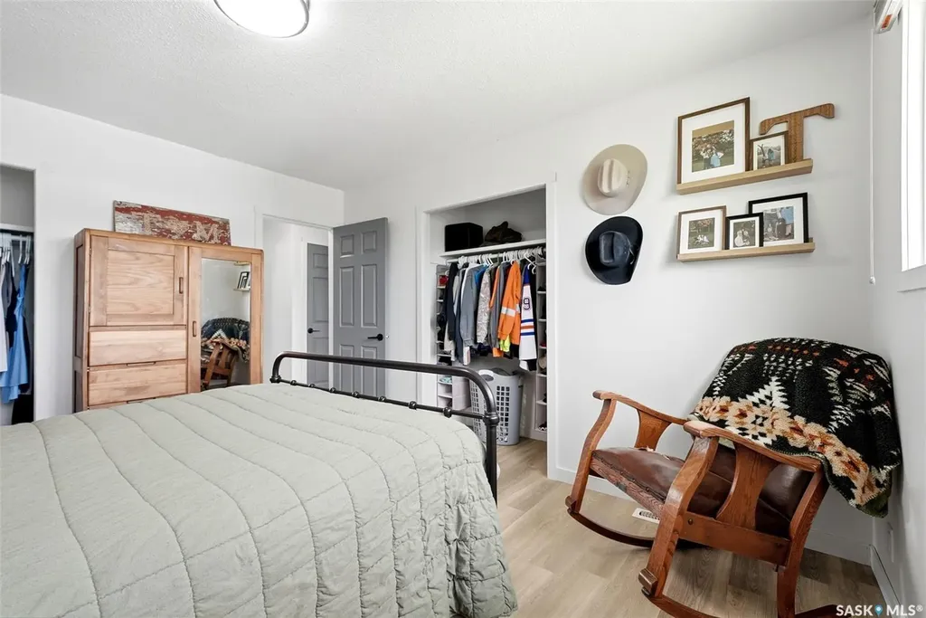 3620 King Street Regina SK S4S 2J1