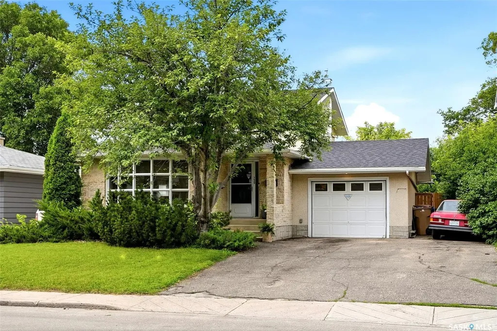 3620 King Street Regina SK S4S 2J1