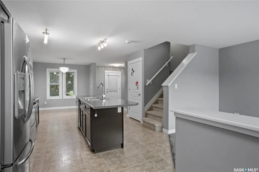 4406 Green Olive Way Regina SK S4V 3H5