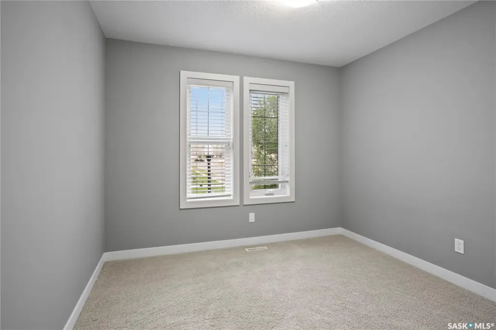 4406 Green Olive Way Regina SK S4V 3H5