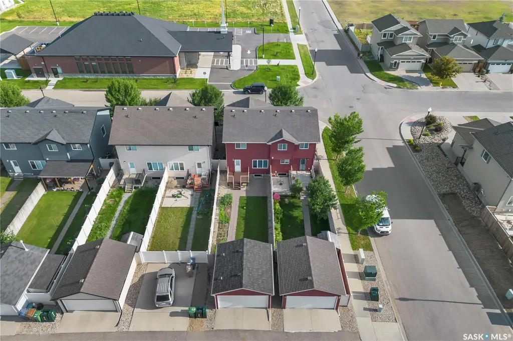 4406 Green Olive Way Regina SK S4V 3H5