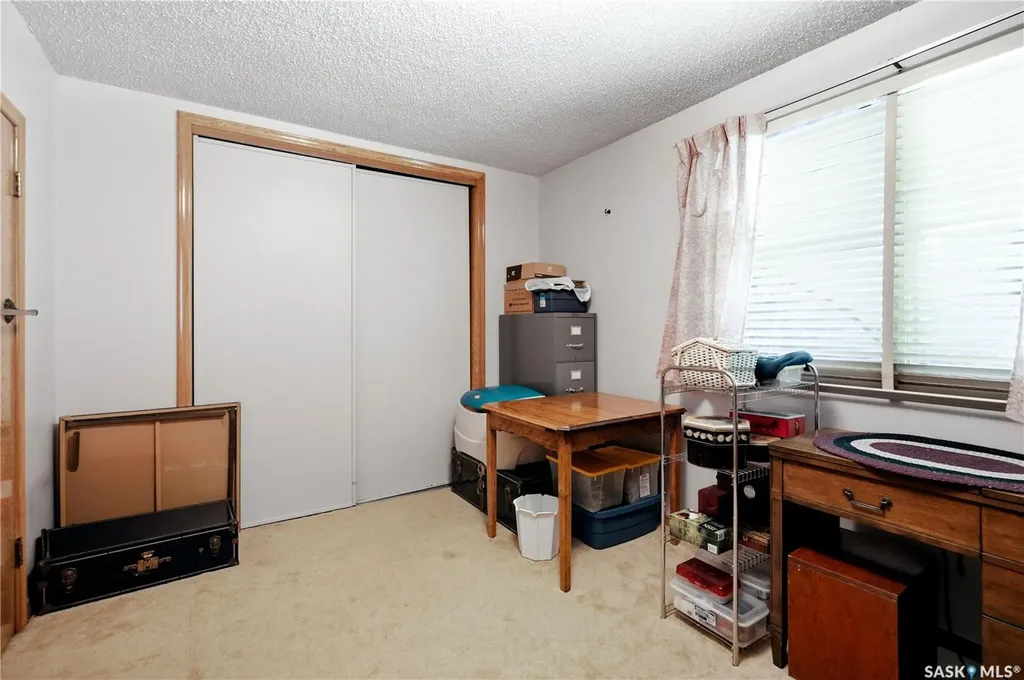 501 3rd Street E Watrous SK S0K 4T0