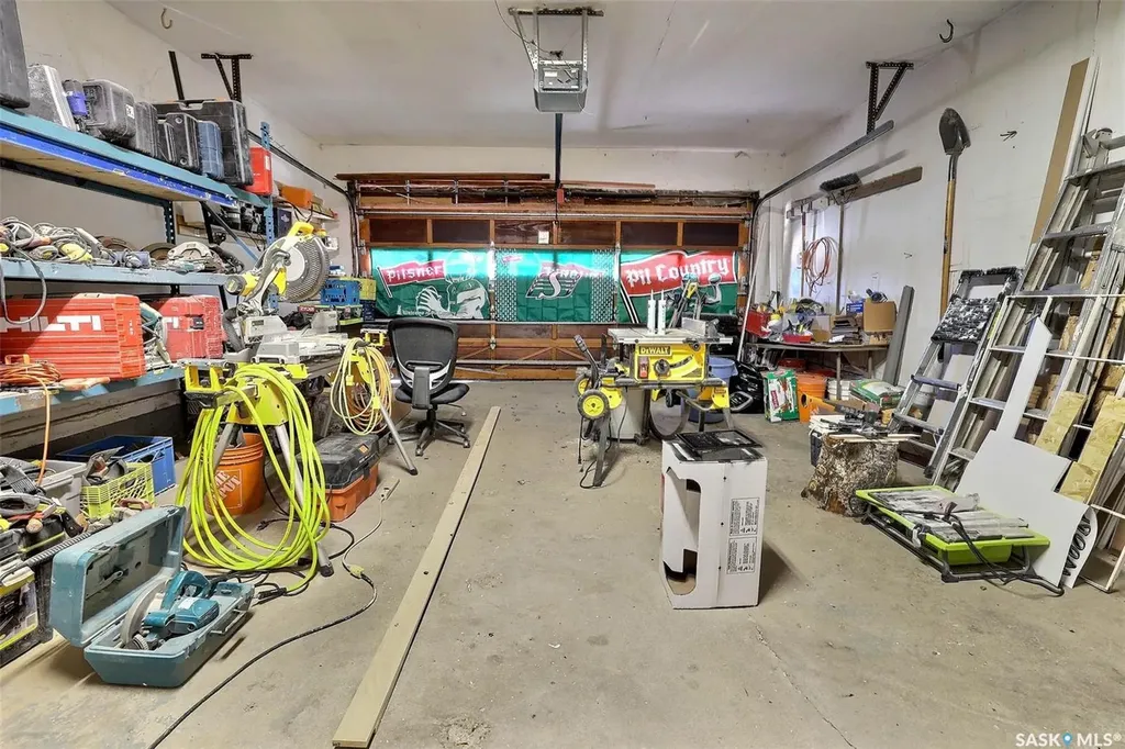 122 Edenwold Crescent Regina SK S4R 8A3