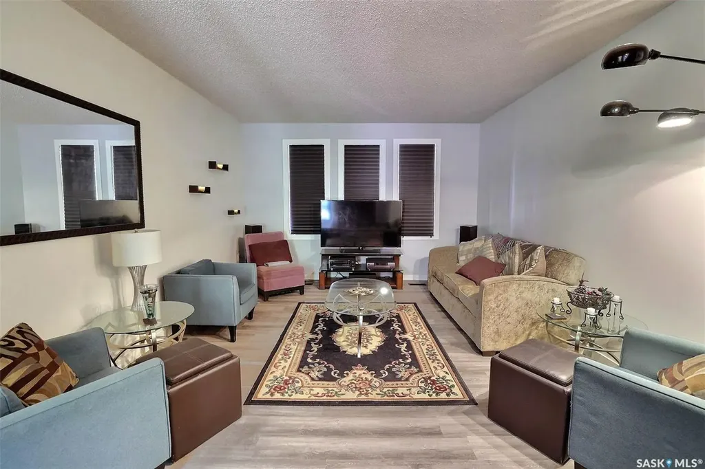 122 Edenwold Crescent Regina SK S4R 8A3