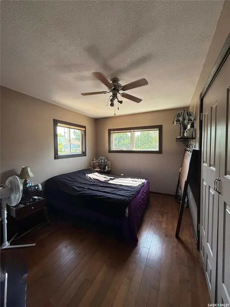 12 6th Street Crescent W Kindersley SK S0L 1S0