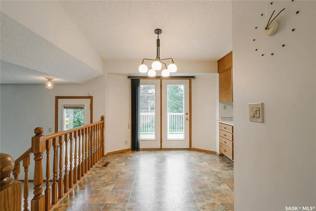 3338 Calder Crescent Saskatoon SK S7J 4W5