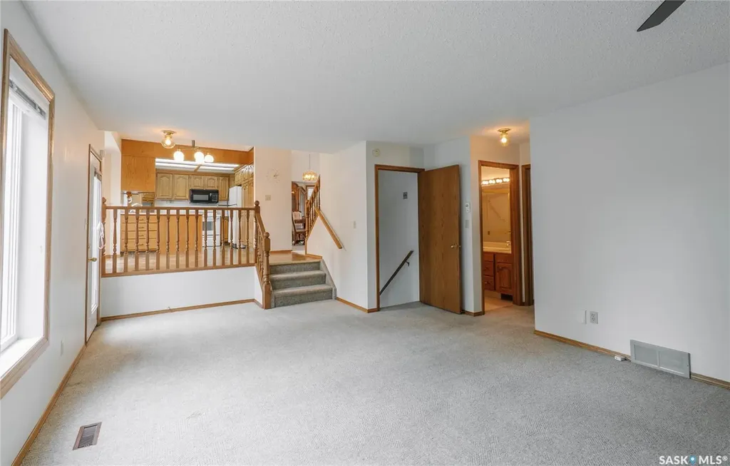 3338 Calder Crescent Saskatoon SK S7J 4W5