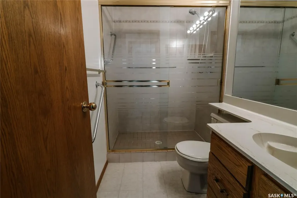 3338 Calder Crescent Saskatoon SK S7J 4W5