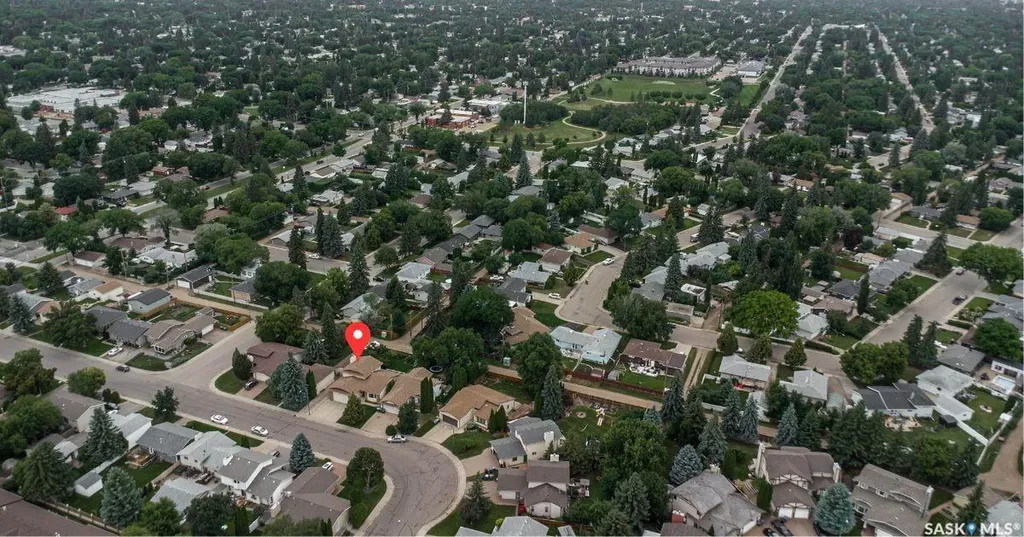 3338 Calder Crescent Saskatoon SK S7J 4W5
