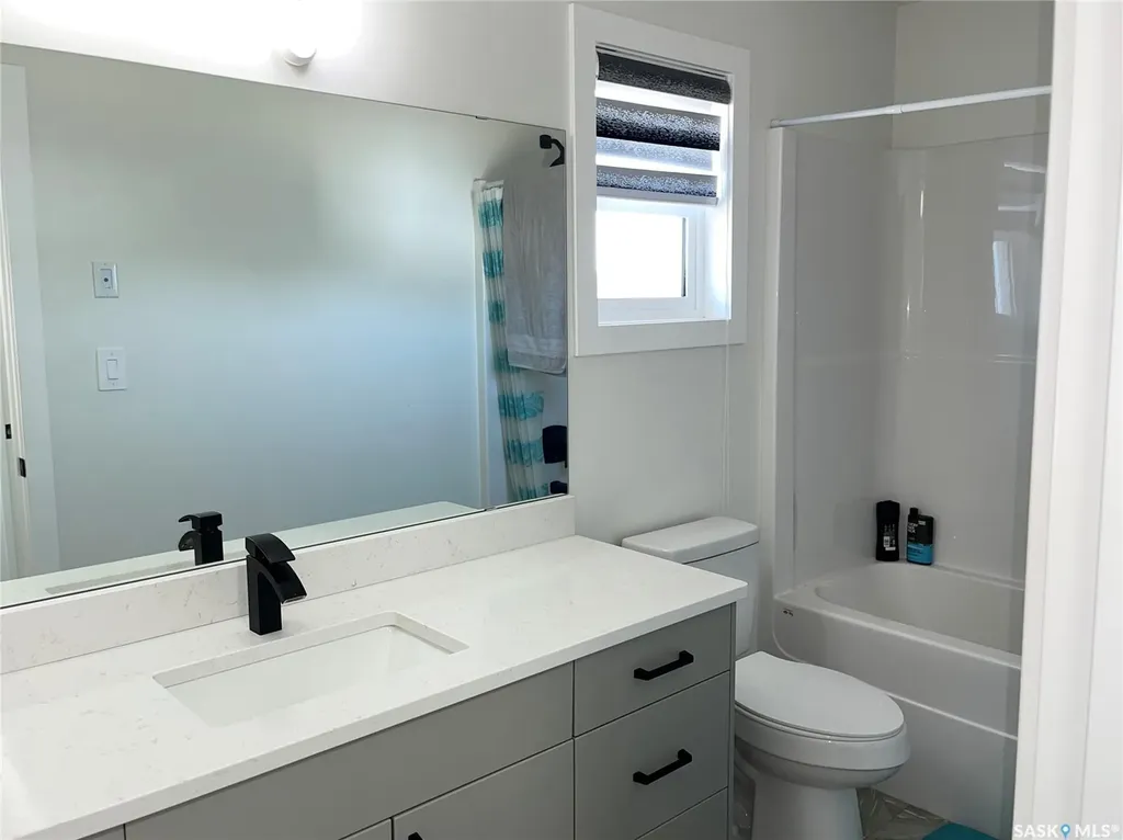 222 Nightingale Road Saskatoon SK S7L 6Y1