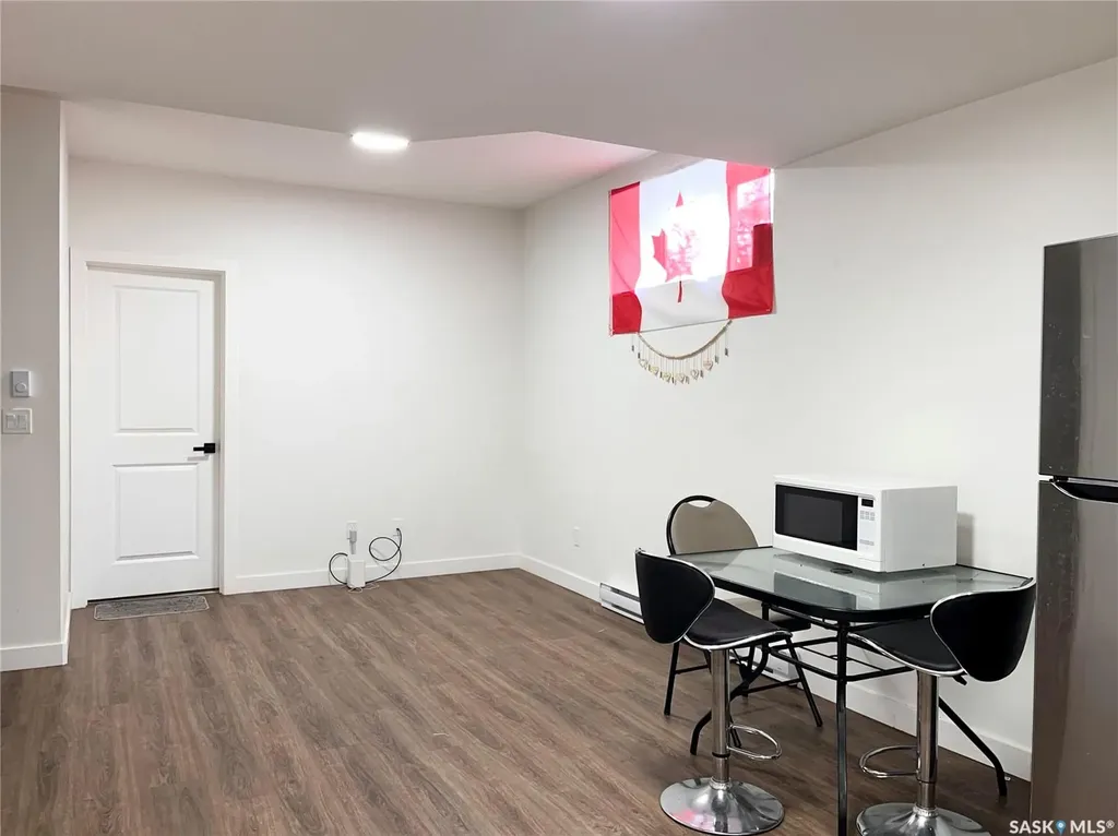 222 Nightingale Road Saskatoon SK S7L 6Y1