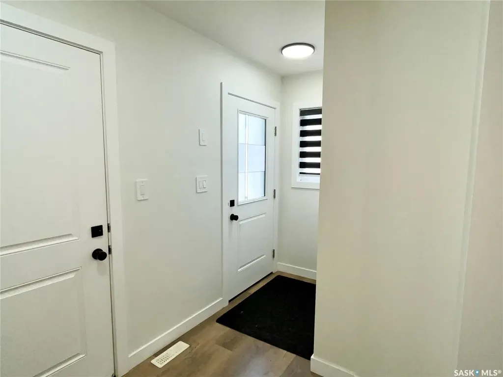 222 Nightingale Road Saskatoon SK S7L 6Y1