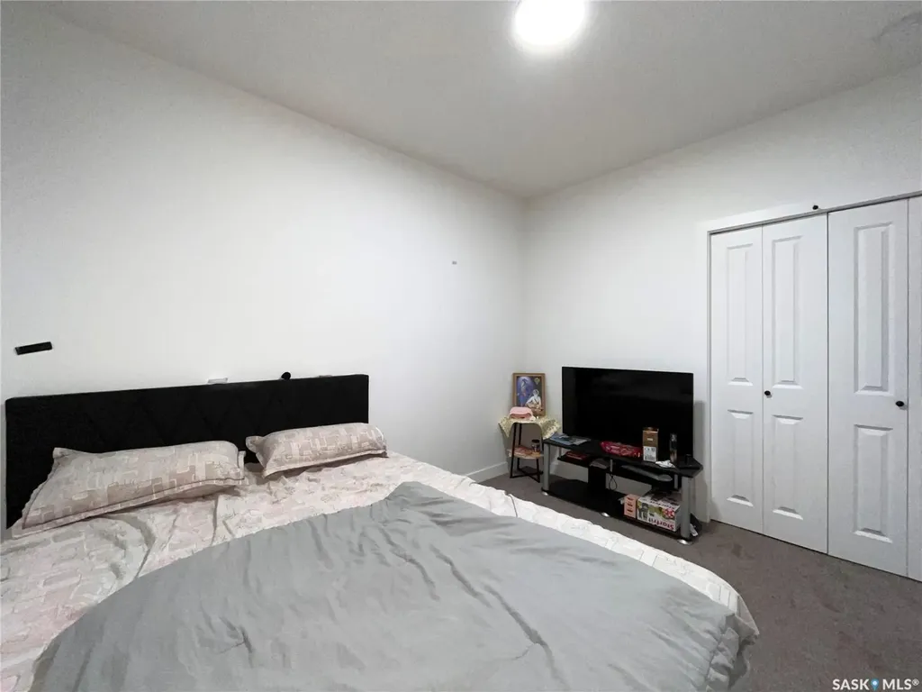 222 Nightingale Road Saskatoon SK S7L 6Y1