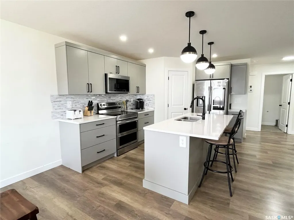 222 Nightingale Road Saskatoon SK S7L 6Y1