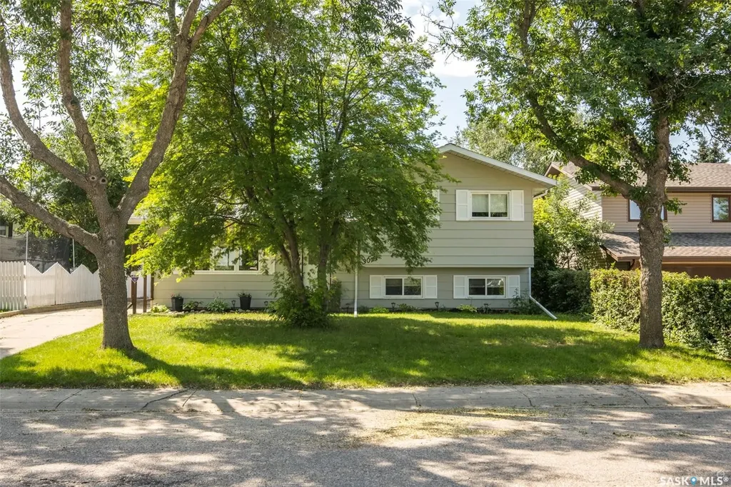 3075 Sherman Drive Prince Albert SK S6V 7H5