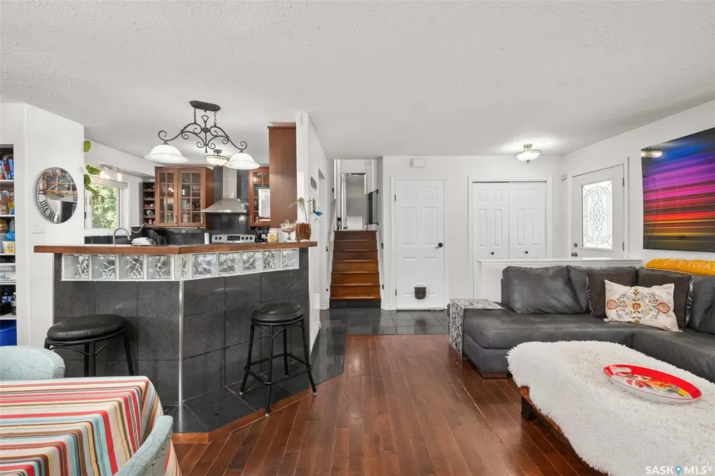 3075 Sherman Drive Prince Albert SK S6V 7H5