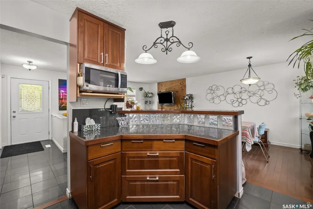 3075 Sherman Drive Prince Albert SK S6V 7H5
