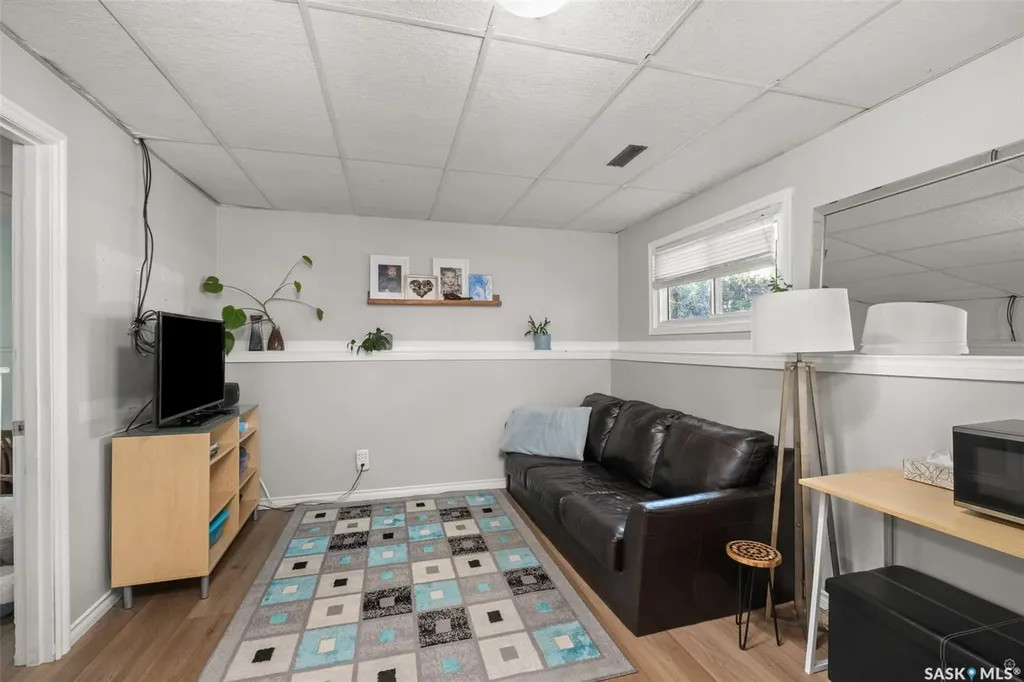 3075 Sherman Drive Prince Albert SK S6V 7H5