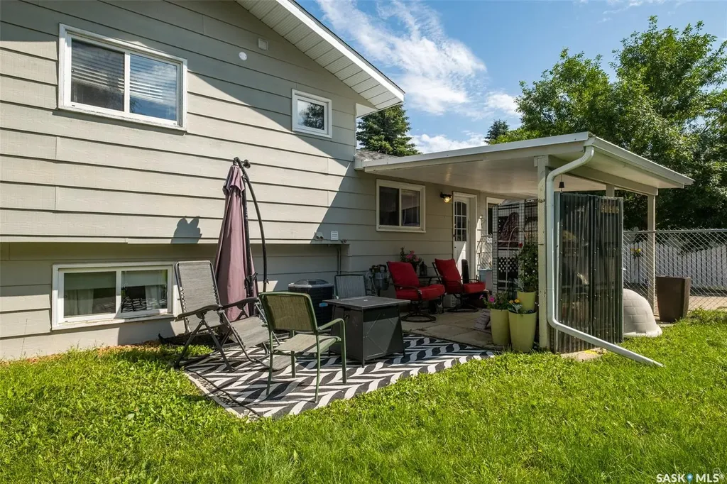3075 Sherman Drive Prince Albert SK S6V 7H5